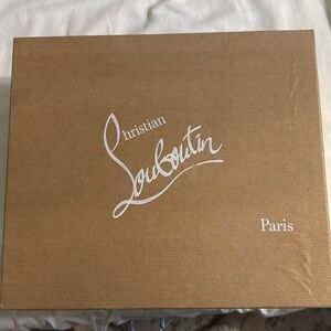 Christian Louboutin

So Kate 85MM Leather Booties